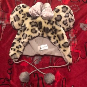 Disney Parks Minnie Winter Pom Hat